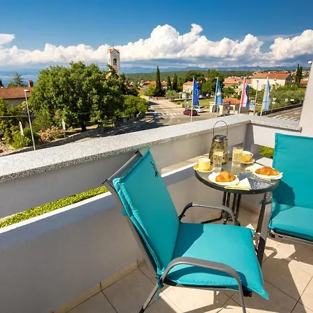 Apartment Aqua Malinska Exterior photo
